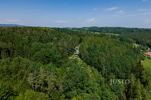 Prodej chaty 30 m² s pozemkem 326 m² + terasa 10 m²