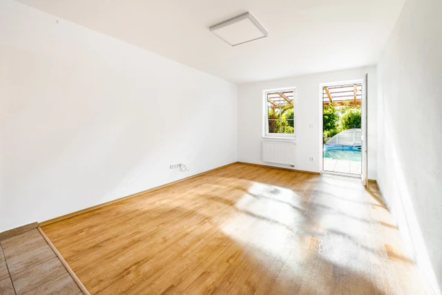 Prodej rodinného domu 112 m² s pozemkem 394 m² + terasa 22 m²