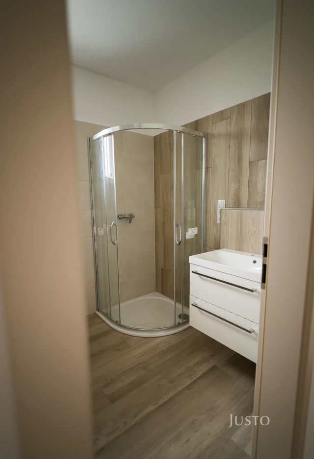 Prodej 3+kk 57,7 m² + balkón 5 m² + parkování