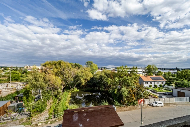 Prodej 3+1, 63 m² + lodžie 4 m² + parkování