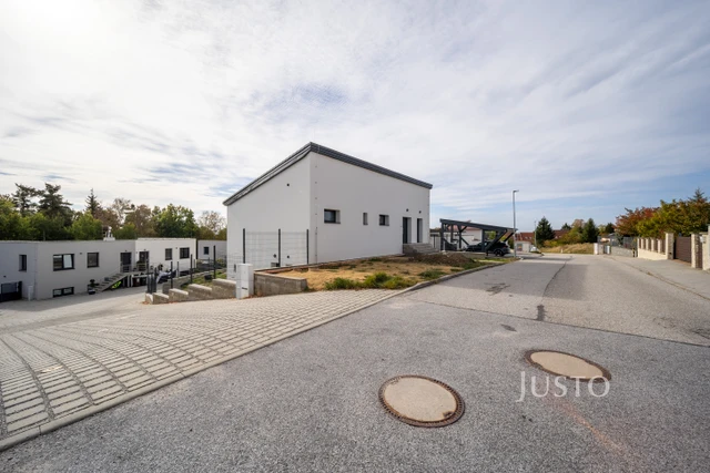 Prodej rodinného domu 175 m² s pozemkem 550 m² + terasa 13 m²