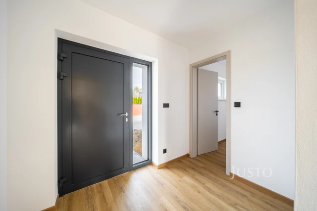 Prodej rodinného domu 175 m² s pozemkem 550 m² + terasa 13 m²