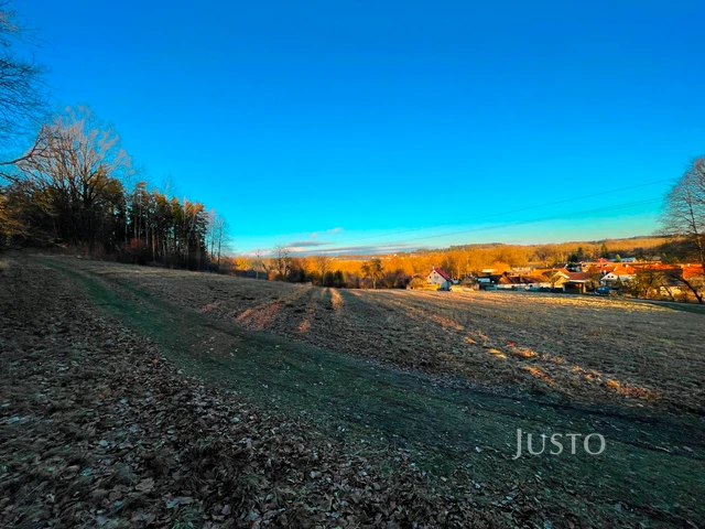 Prodej pozemku 5707 m²