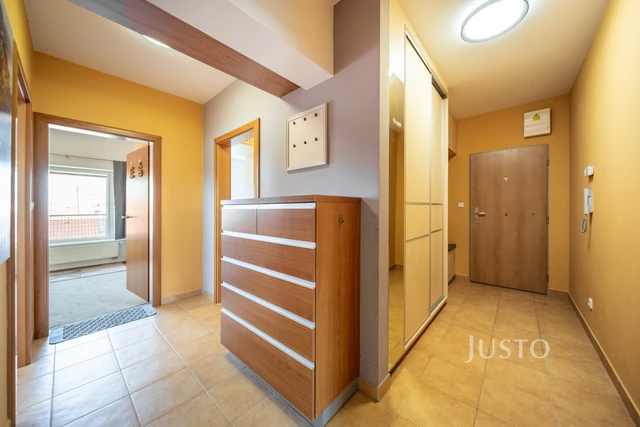 Prodej 3+kk 88 m² + balkón 6 m² + parkování