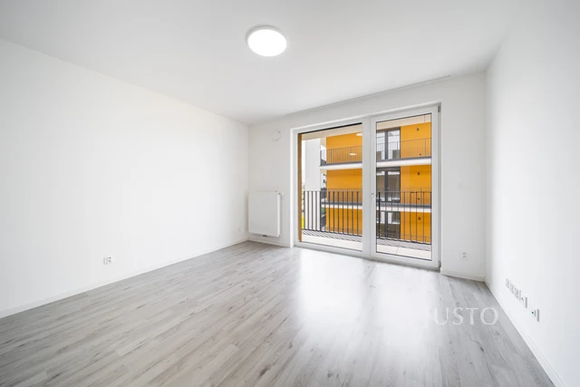 Prodej 2+kk 50 m² + lodžie 12 m² + parkování