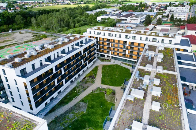 Prodej 2+kk 50 m² + lodžie 12 m² + parkování