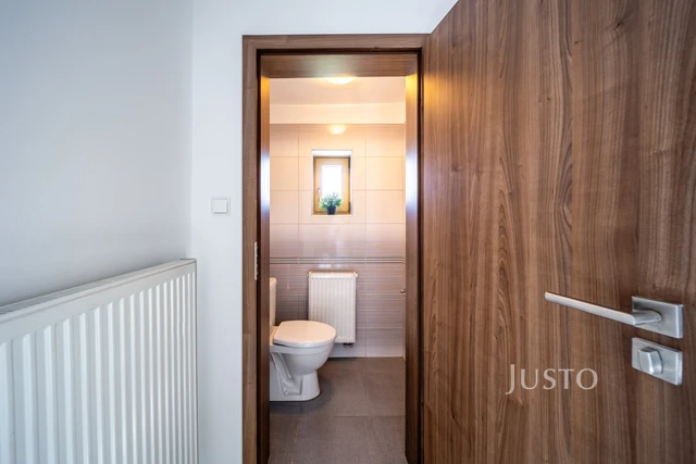 Prodej rodinného domu 129 m² s pozemkem 665 m² + terasa 13 m²