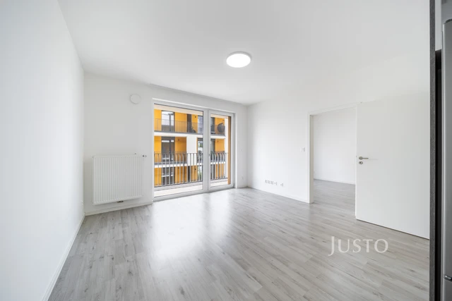 Prodej 2+kk 50 m² + lodžie 12 m² + parkování