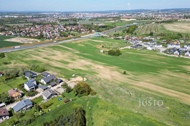 Prodej pozemku 850 m²