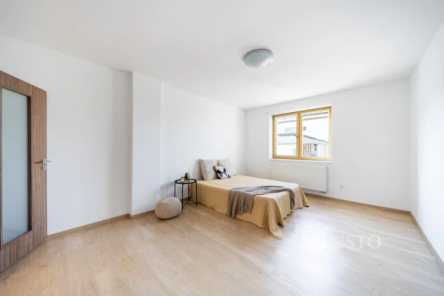 Prodej rodinného domu 129 m² s pozemkem 665 m² + terasa 13 m²