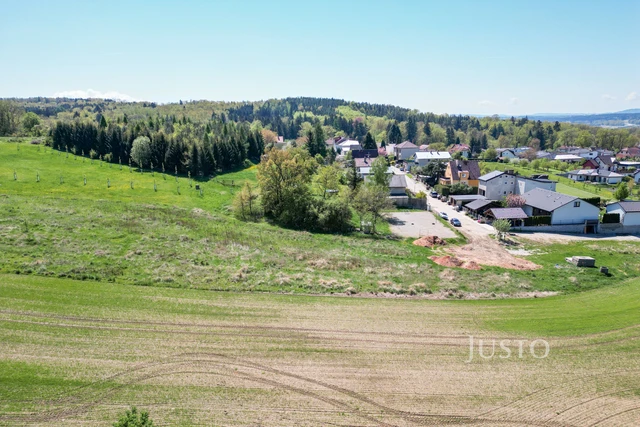 Prodej pozemku 850 m²