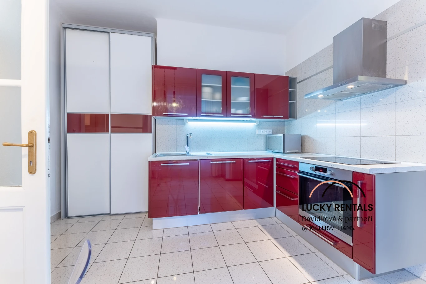 Pronájem vybaveného bytu 3+1 135 m², ul. Havelská, Praha 1 - Staré město — Praha 1 – Staré Město