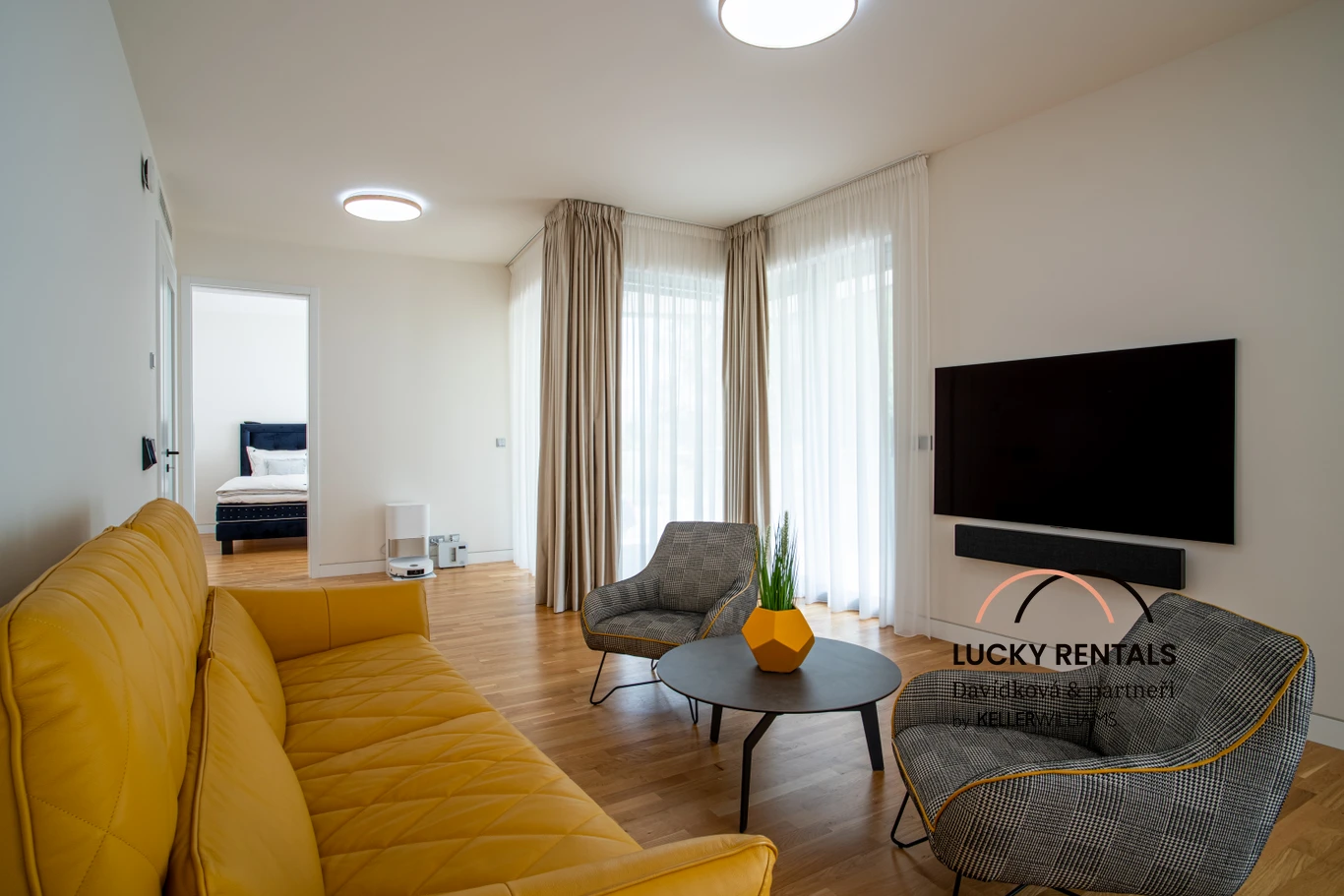 Pronájem luxusního bytu 2+kk 82 m² + terasa 6 m² + parkování — Popovičky – Nebřenice