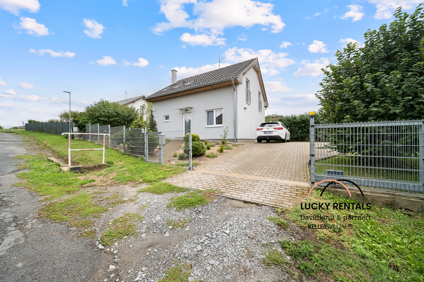 Prodej rodinného domu 133 m² s pozemkem 1 252 m² + terasa 18 m² — Čerčany