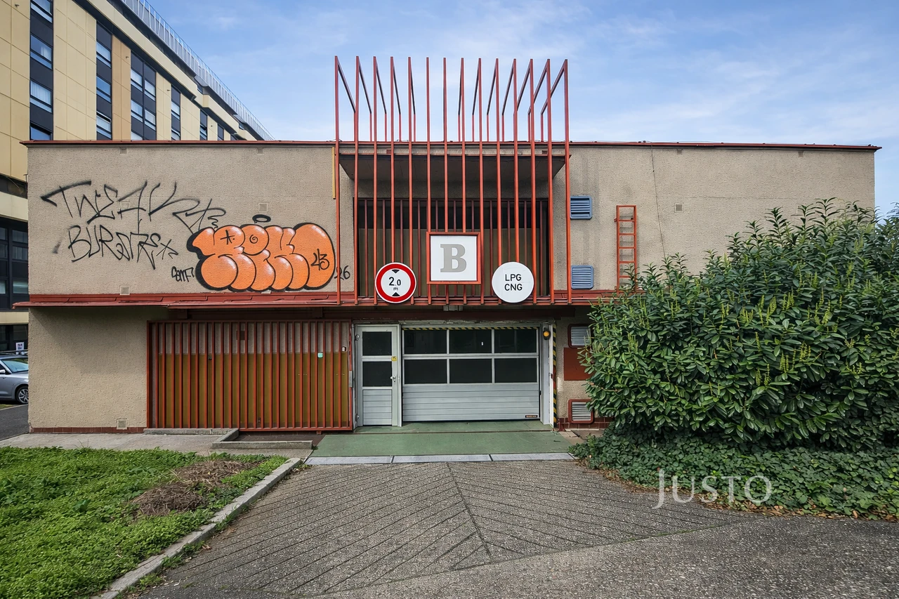 Prodej garáže 18 m²