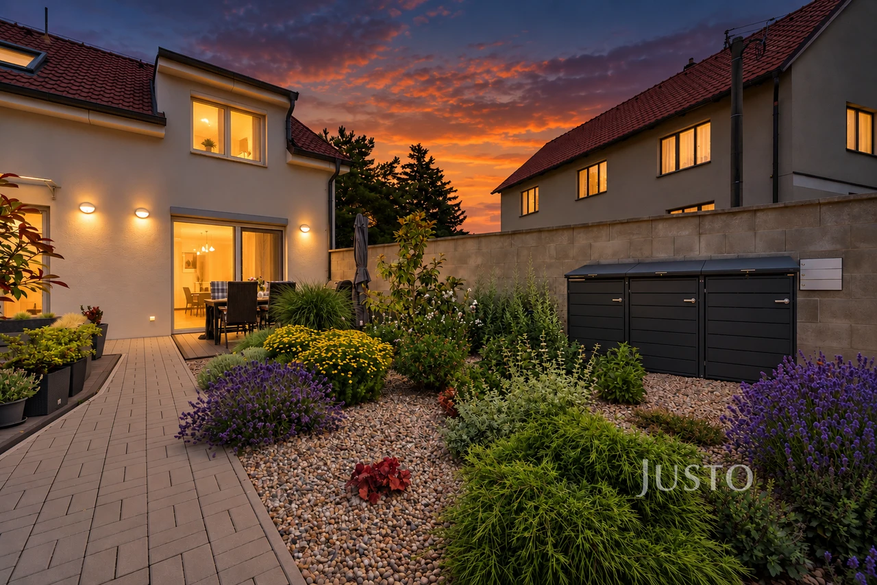 Prodej 4+kk 128 m² + terasa 12 m² + garáž