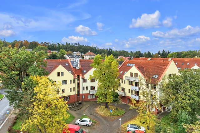 Prodej 4+kk, 122 m², terasa, balkon, sklep a parkovací stání, Praha - Dubeč.