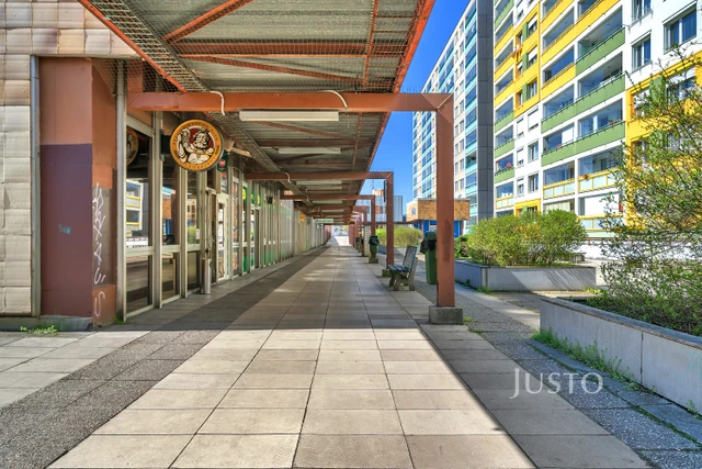 Pronájem 3+1 72 m² + lodžie 7 m²