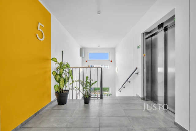 Prodej 2+kk 45 m² + terasa 3 m² + parkování