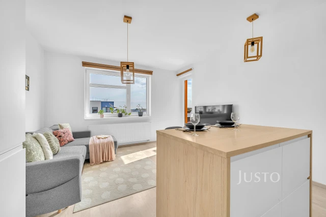 Prodej 2+kk 45 m² + terasa 3 m² + parkování