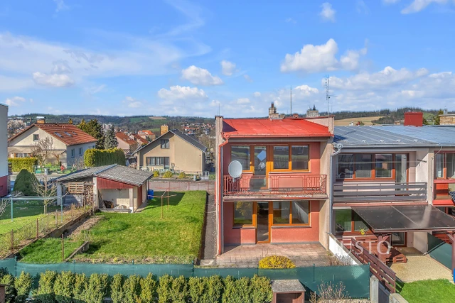 Prodej rodinného domu 109 m² s pozemkem 382 m² + terasa 16 m²