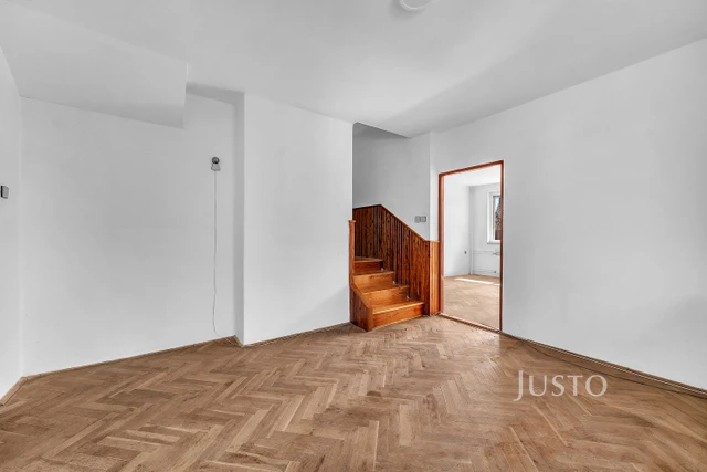 Prodej rodinného domu 109 m² s pozemkem 382 m² + terasa 16 m²