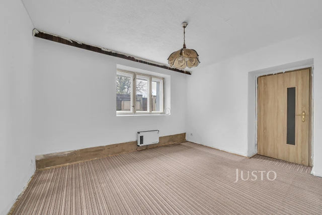 Prodej rodinného domu 250 m² s pozemkem 536 m² + terasa 12 m²