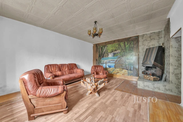 Prodej rodinného domu 250 m² s pozemkem 536 m² + terasa 12 m²