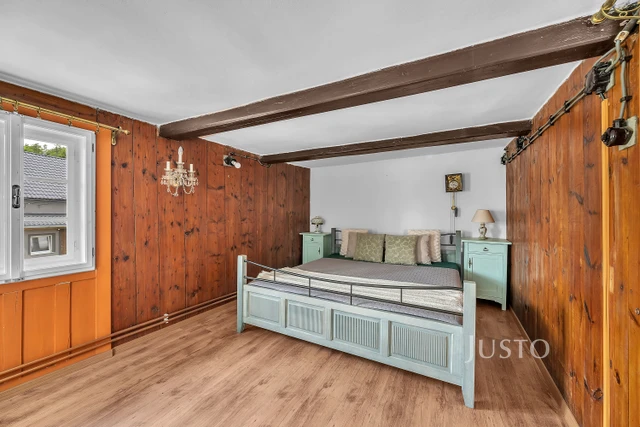 Prodej rodinného domu 261 m² s pozemkem 706 m² + terasa 19 m²