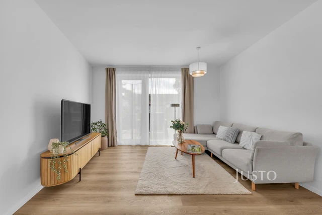 Prodej 4+kk 128 m² + terasa 12 m² + garáž