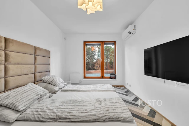 Pronájem 3+kk 105 m² + terasa 100 m² + garáž