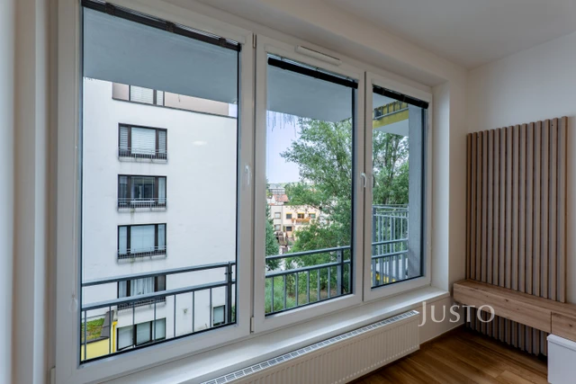 Pronájem 2+kk 55 m² + garáž