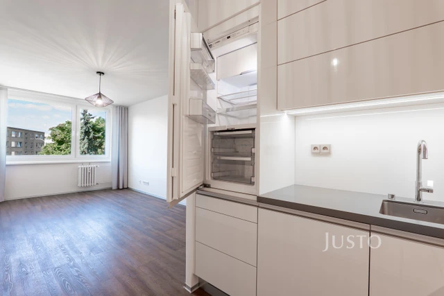 Pronájem 2+kk 43 m²
