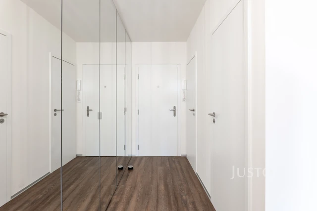 Pronájem 2+kk 43 m²