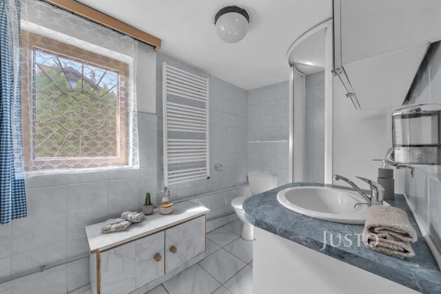 Prodej rodinného domu 82 m² s pozemkem 398 m² + terasa 27 m²