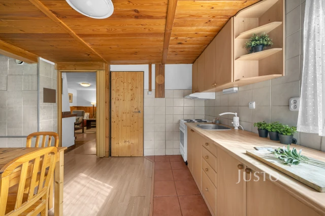 Prodej rodinného domu 82 m² s pozemkem 398 m² + terasa 27 m²