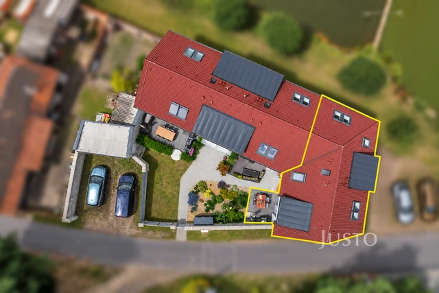 Prodej 4+kk 128 m² + terasa 12 m² + garáž