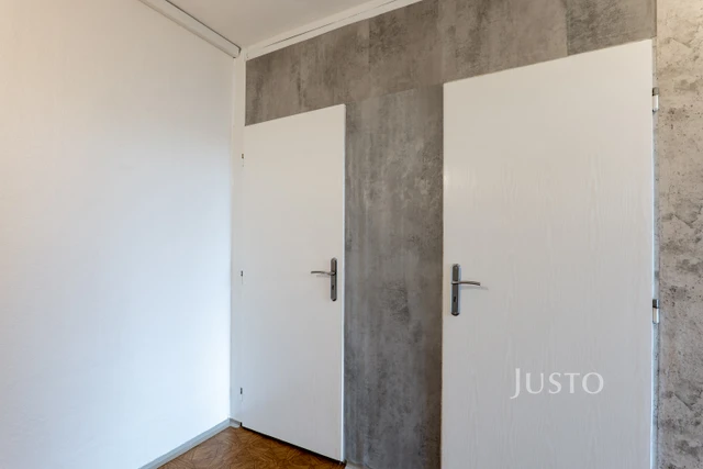 Pronájem 2+kk, 42 m², Nevanova, Praha 17 - Řepy