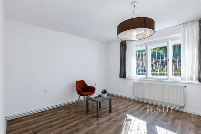 Pronájem 1+1 49 m²