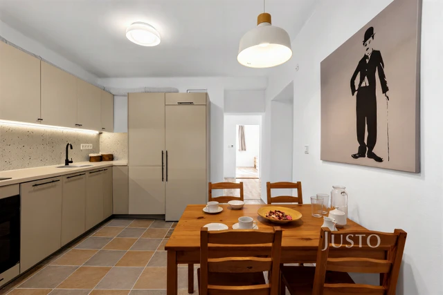 Pronájem 1+1 49 m²
