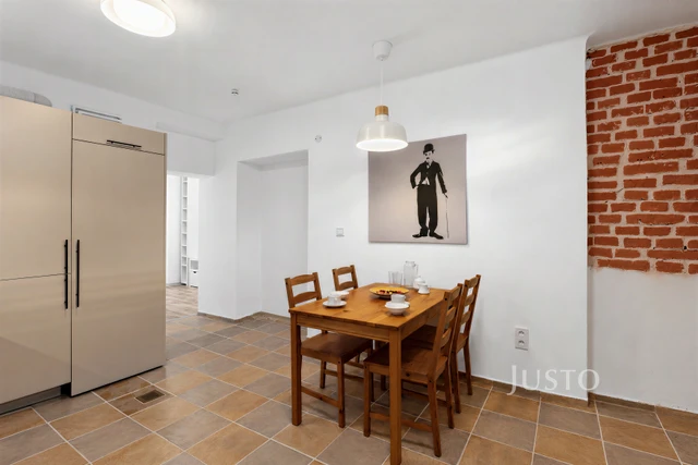 Pronájem 1+1 49 m²