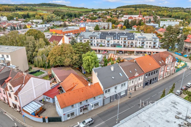 Pronájem obchodních prostor 170 m²
