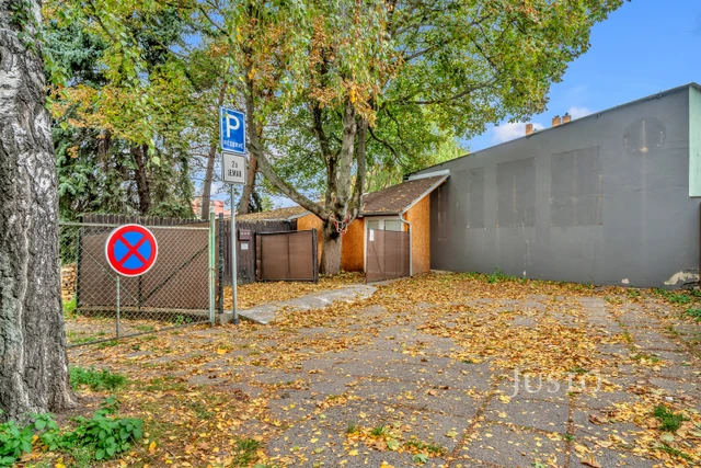 Pronájem obchodních prostor 170 m²