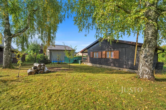 Prodej chaty 41 m² s pozemkem 333 m² + terasa 12 m²