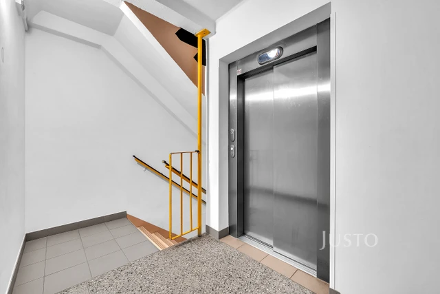 Prodej 3+1 72 m² + lodžie 6 m² + parkování