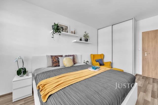 Prodej 3+kk 80 m² + lodžie 3 m² + parkování