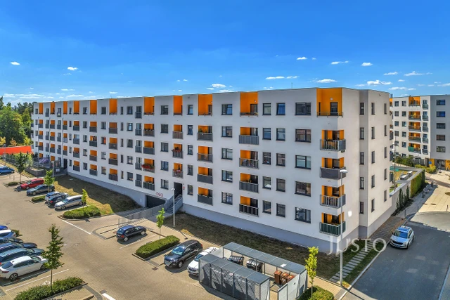 Prodej 3+kk 80 m² + lodžie 3 m² + parkování