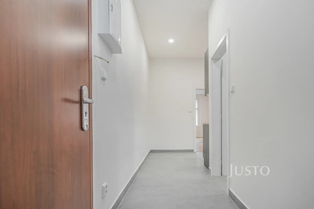 Pronájem 1+1, 32 m², Krásova, Praha 3 - Žižkov