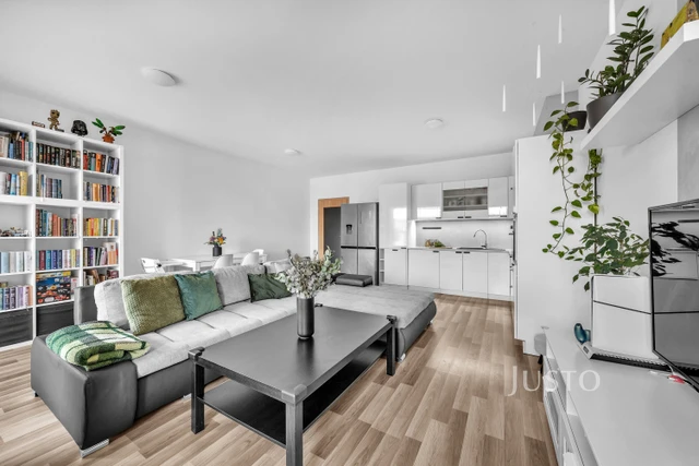 Prodej 3+kk 80 m² + lodžie 3 m² + parkování