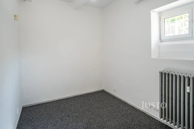 Pronájem kanceláří 43 m²